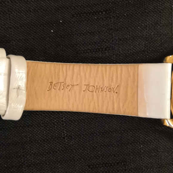 Betsey Johnson Watch - Picture 7 of 8